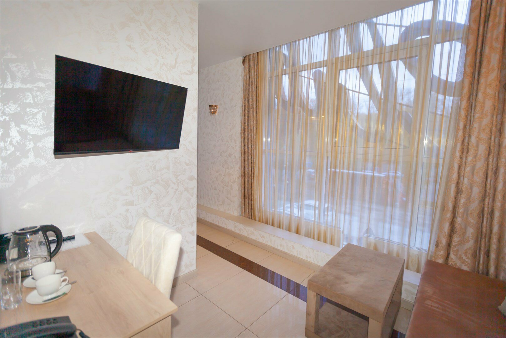 КОМФОРТ с холлом 3-местный. Новый номерной фонд