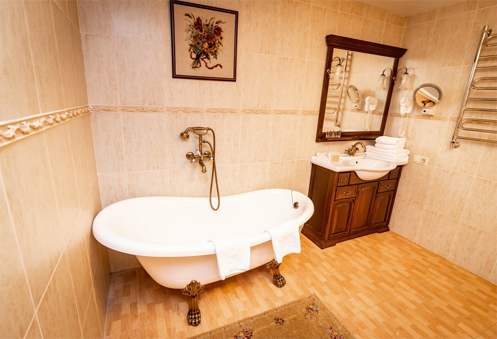 Улучшенный Люкс