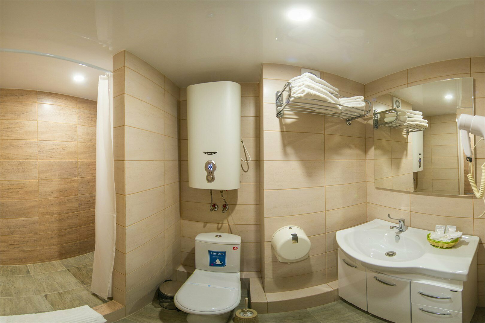 Стандарт улучшенный с 1 кроватью ( №2, 4)