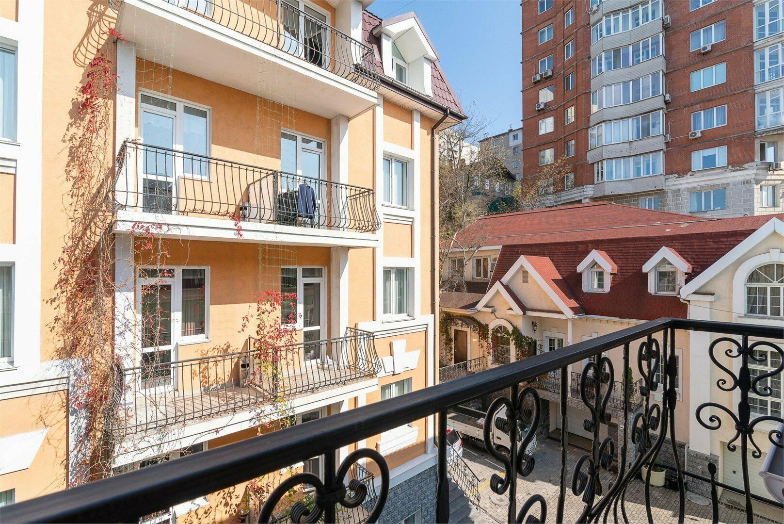 ДВУХКОМНАТНЫЙ ЛЮКС