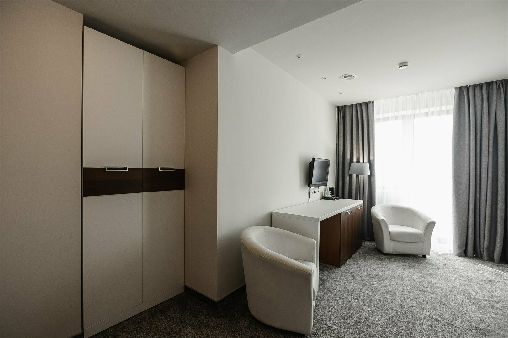 Номер-студия с балконом