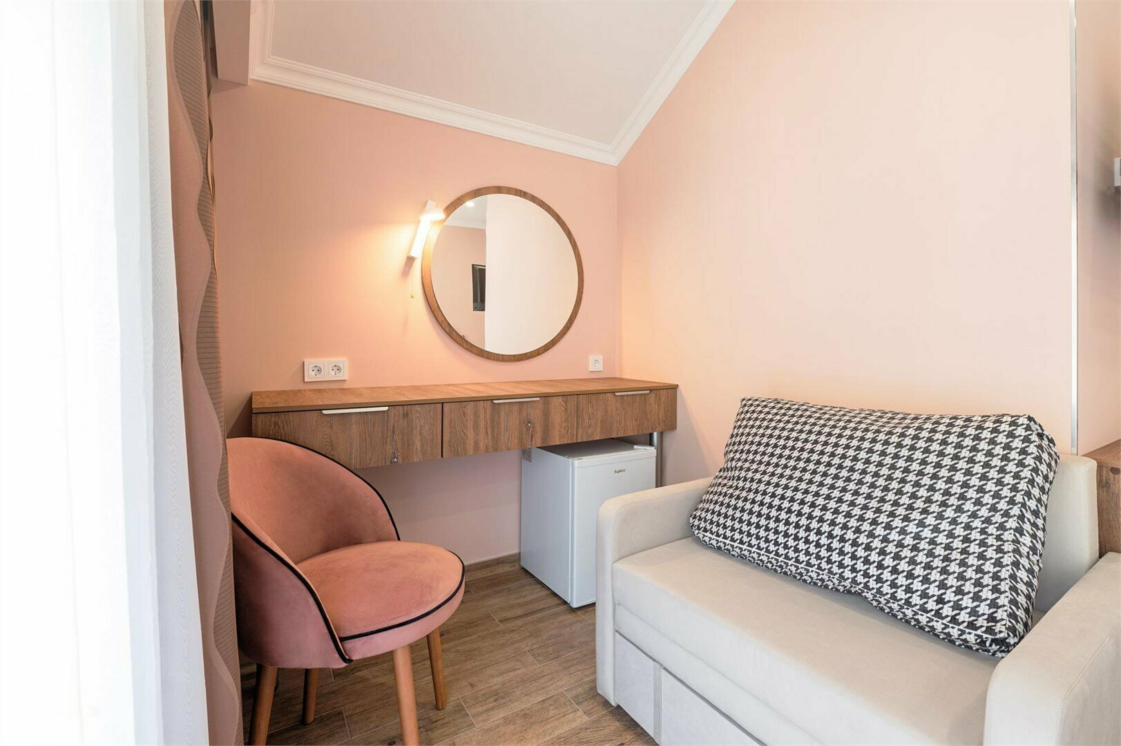 Стандарт улучшенный с балконом