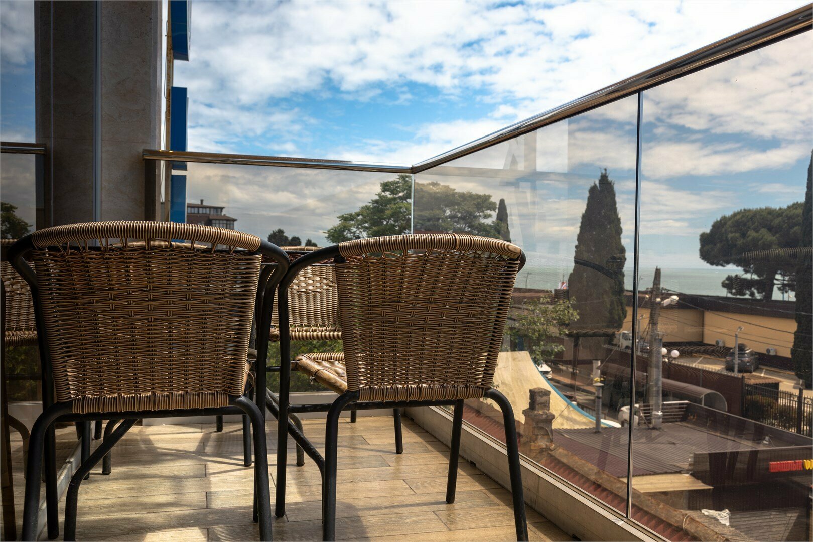 Люкс с балконом и видом на море