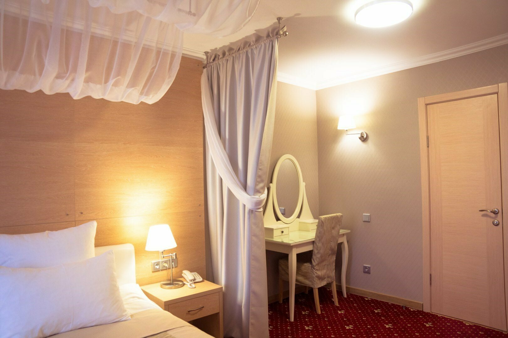 Люкс Премьер