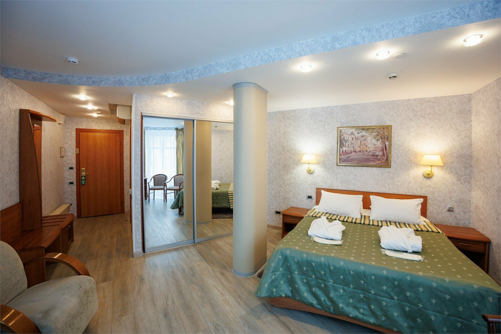 Люкс с видом на Волгу