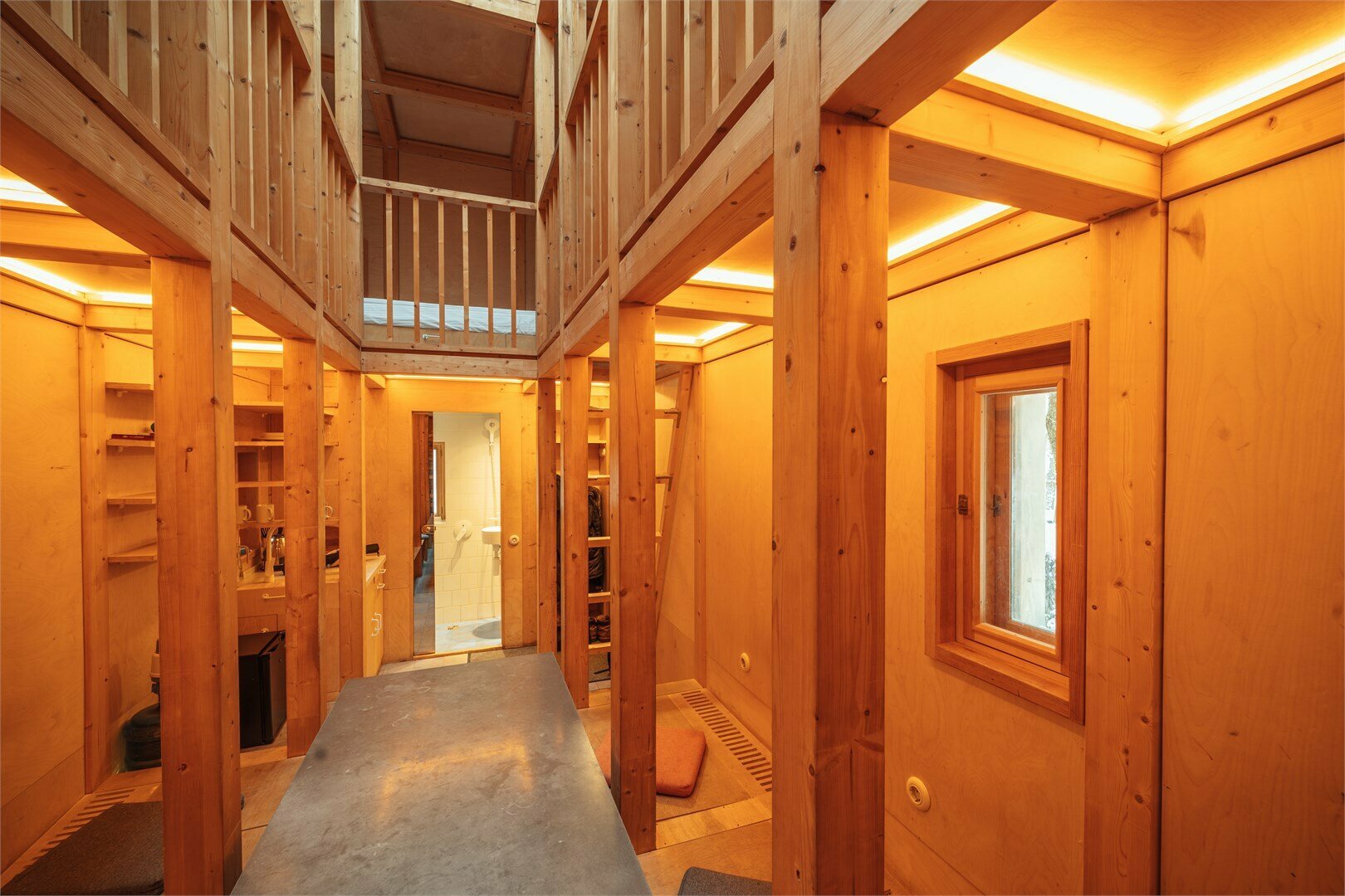 арт-дом  «Вилла ПО-2», авторы Александр Бродский, Антон Тимофеев