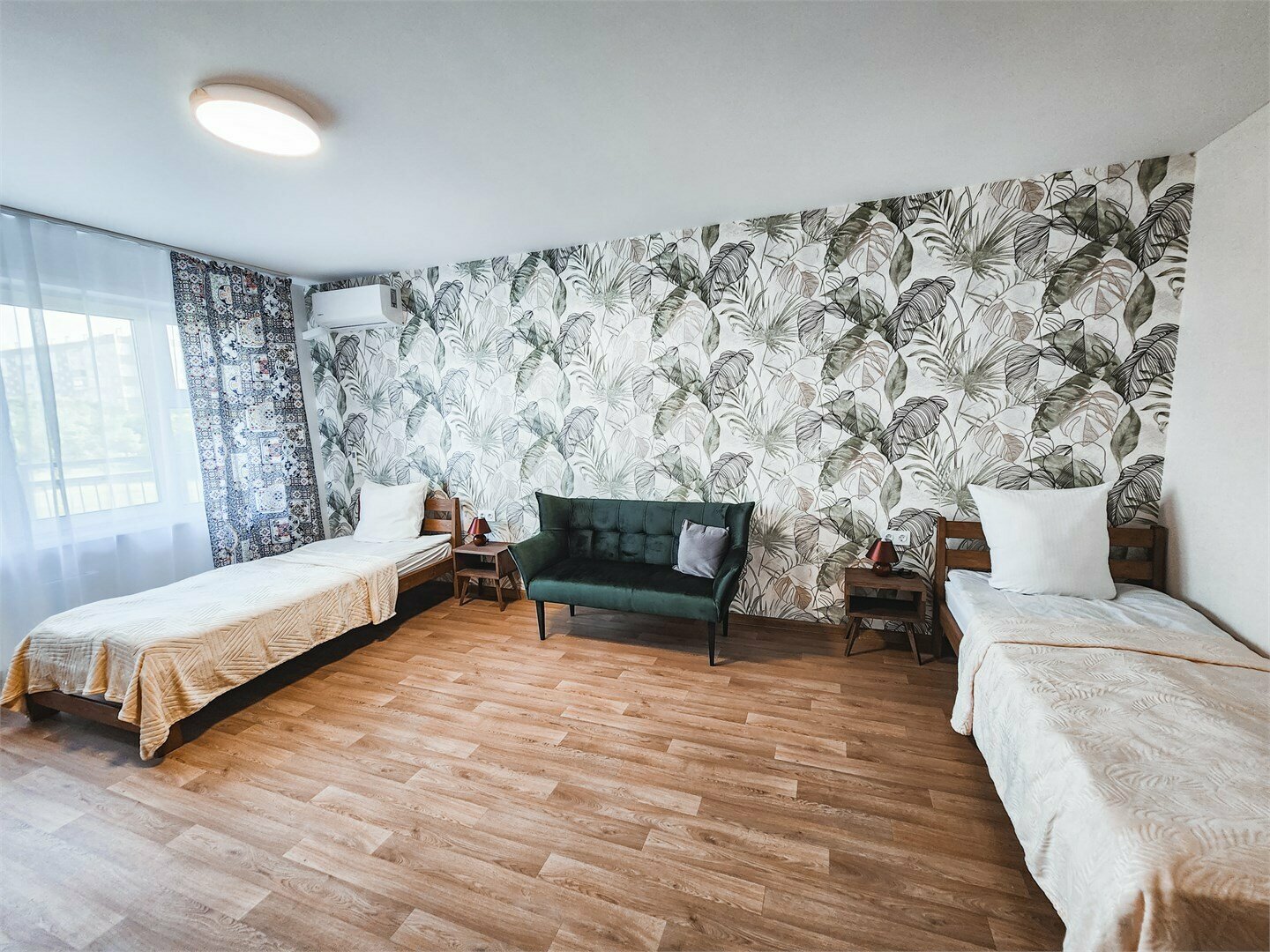 Двухместный номер с 2 отдельными кроватями и ванной