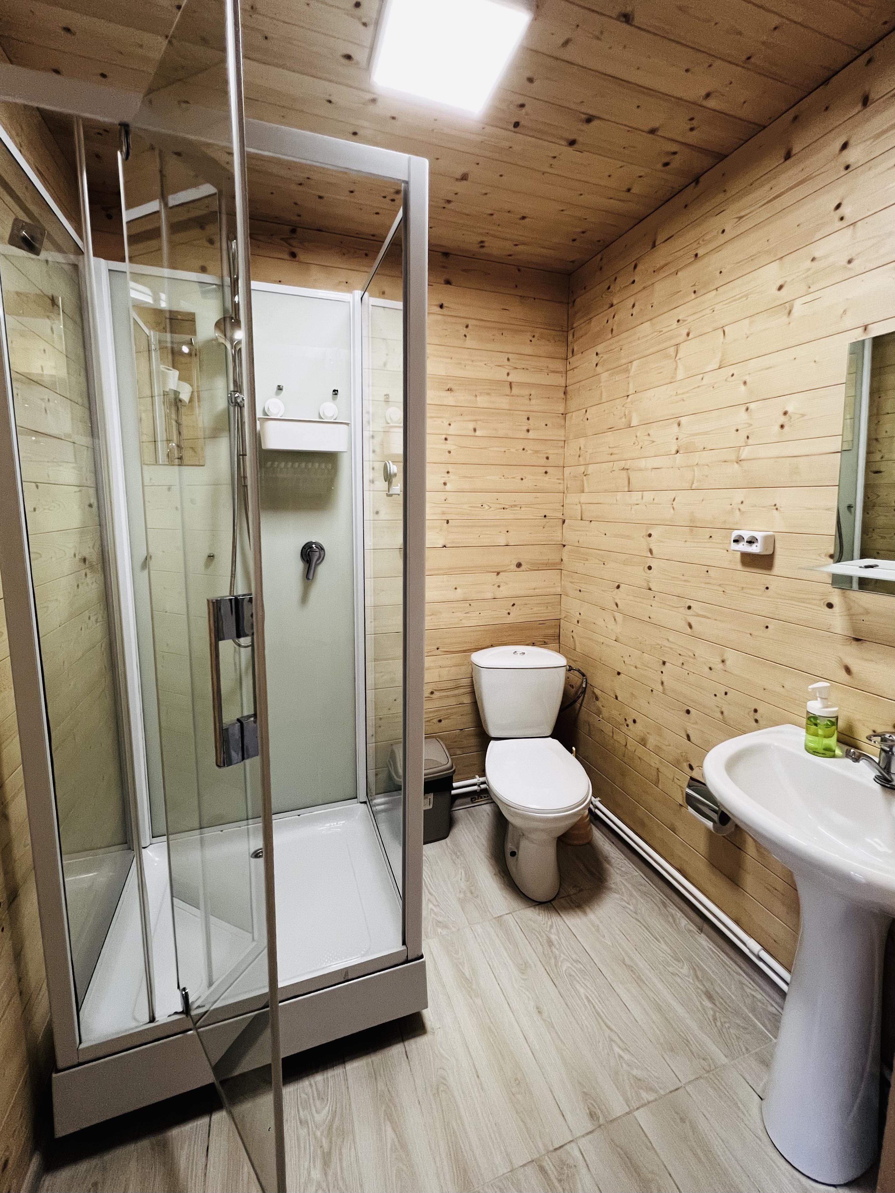 Четырехместные апартаменты Комфорт с кухней