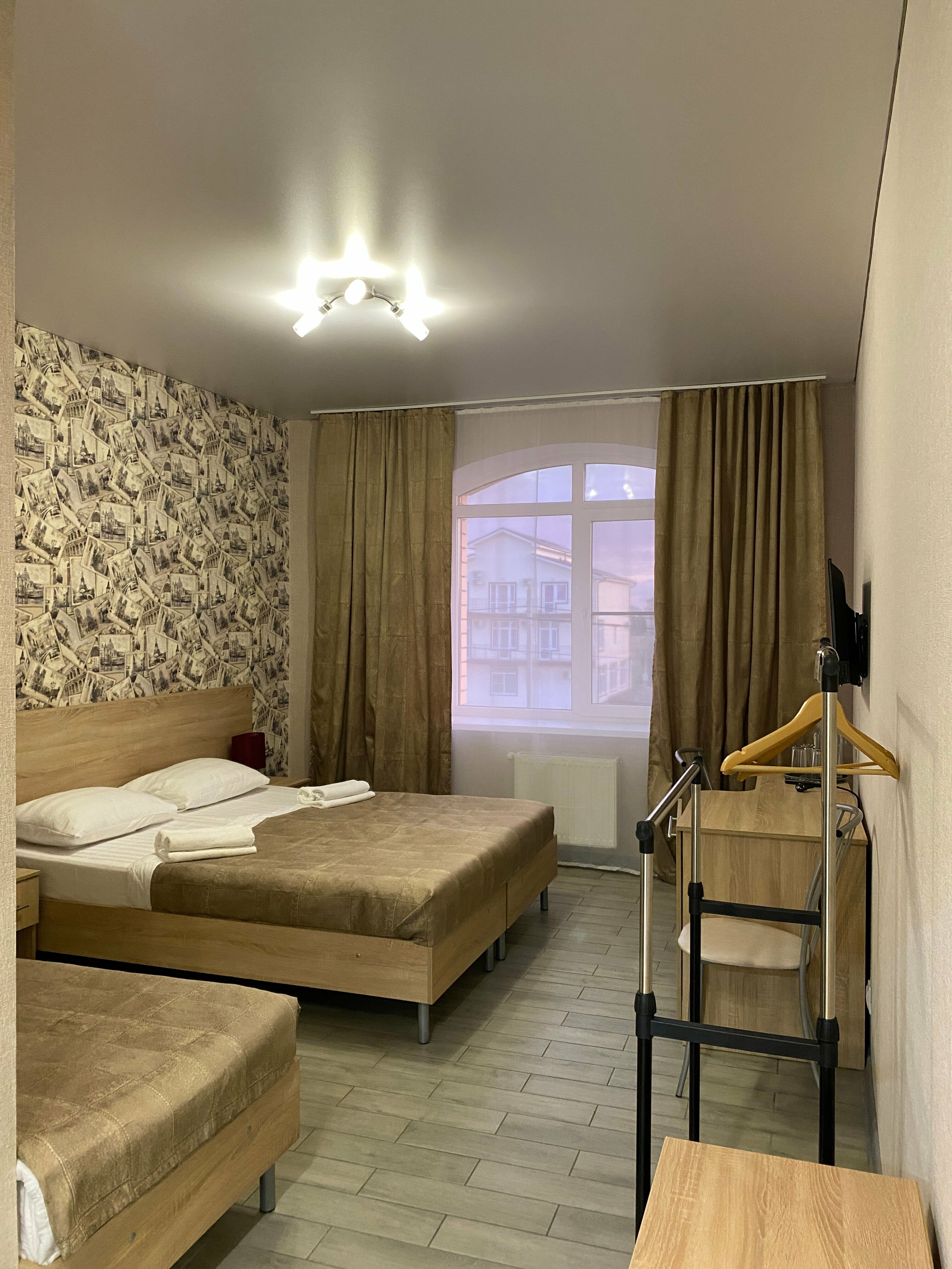 Улучшенный трехместный номер с видом на море