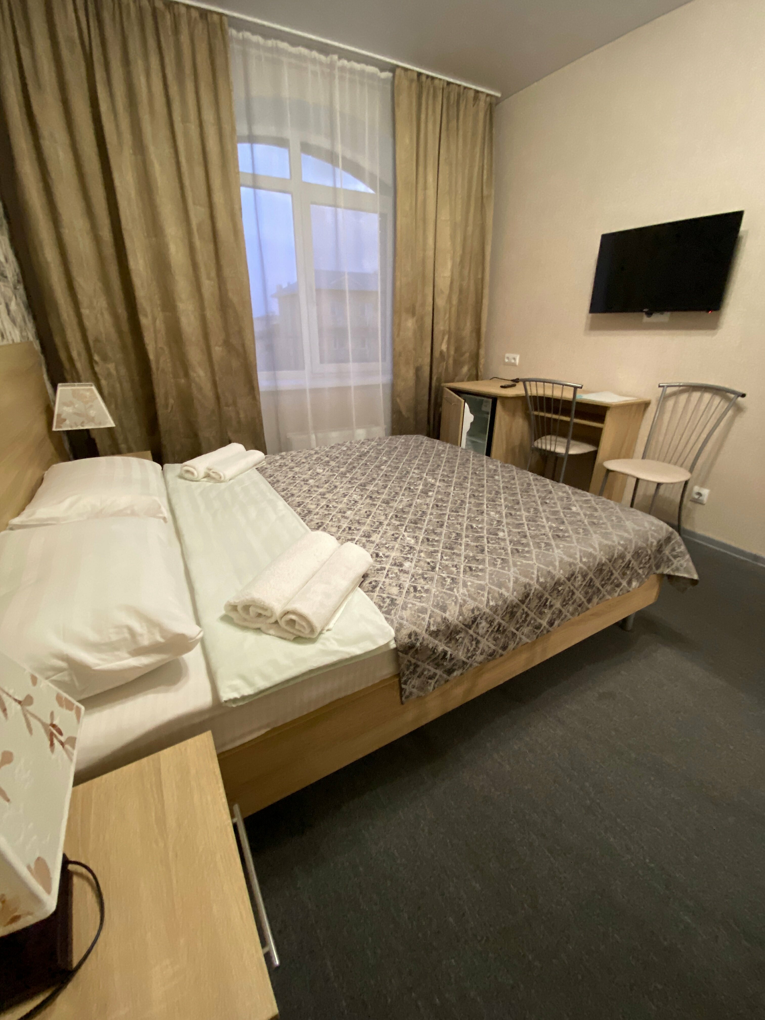 Двухместный номер с 1 кроватью или 2 отдельными кроватями и дополнительной кроватью