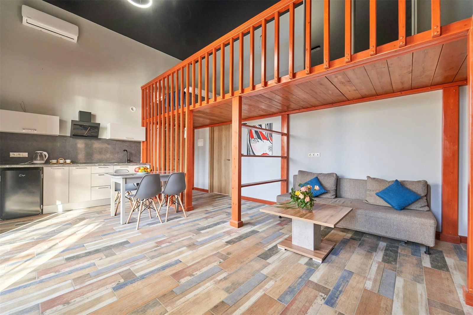 Двухуровневые апартаменты