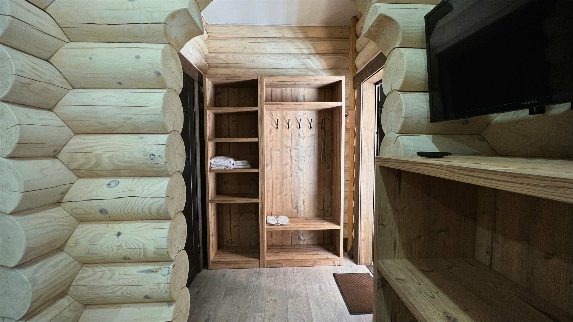 Шале с большой двухспальной кроватью NEW