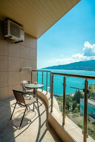 Апартаменты-студио с видом на море в Магарач