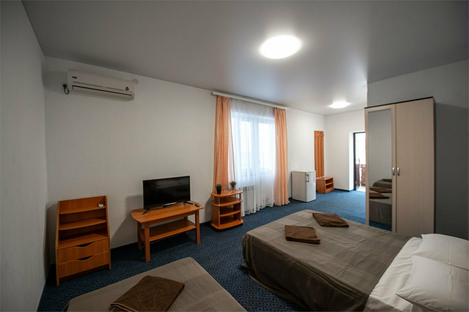 Семейный номер Family