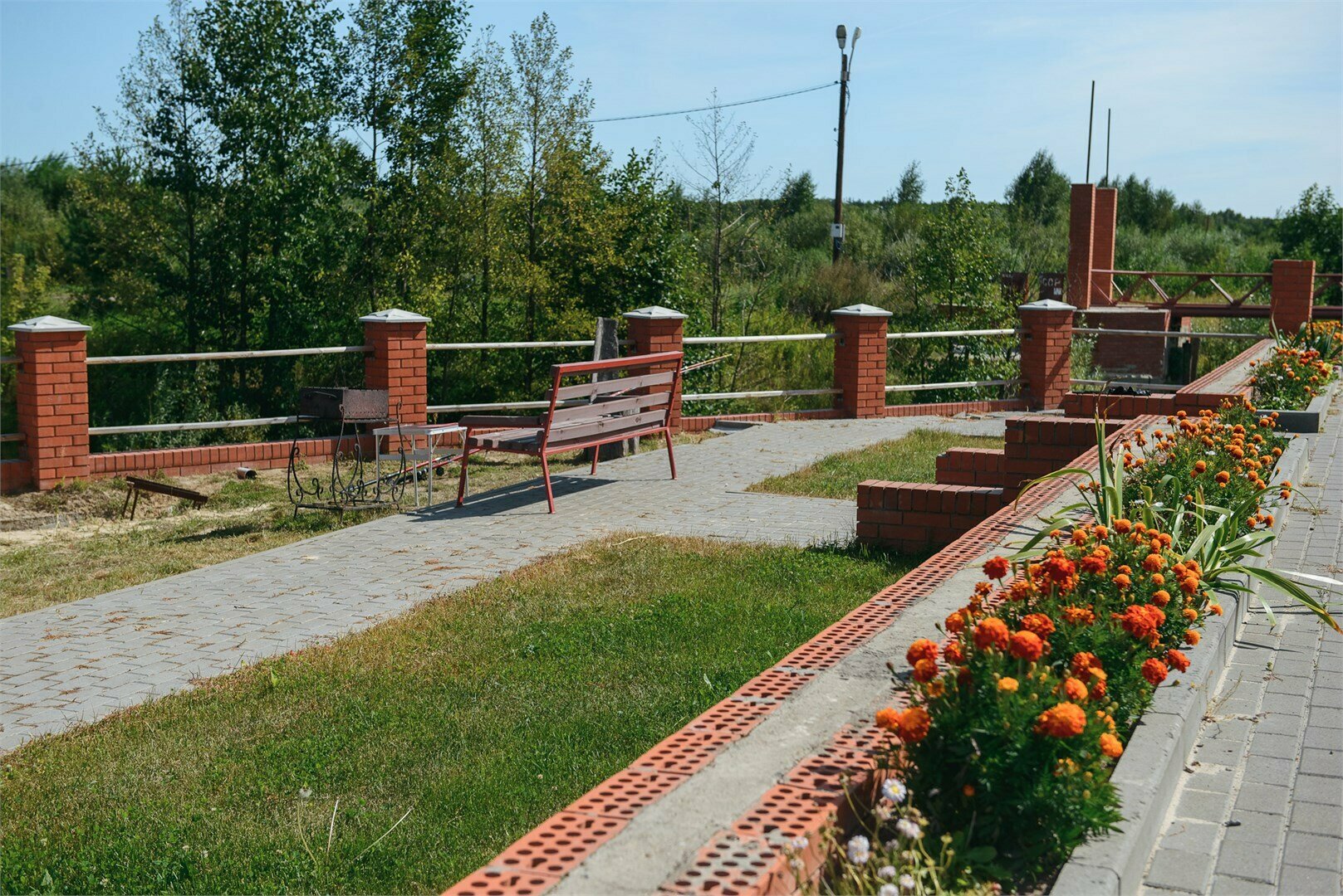 Дом с собственным бассейном