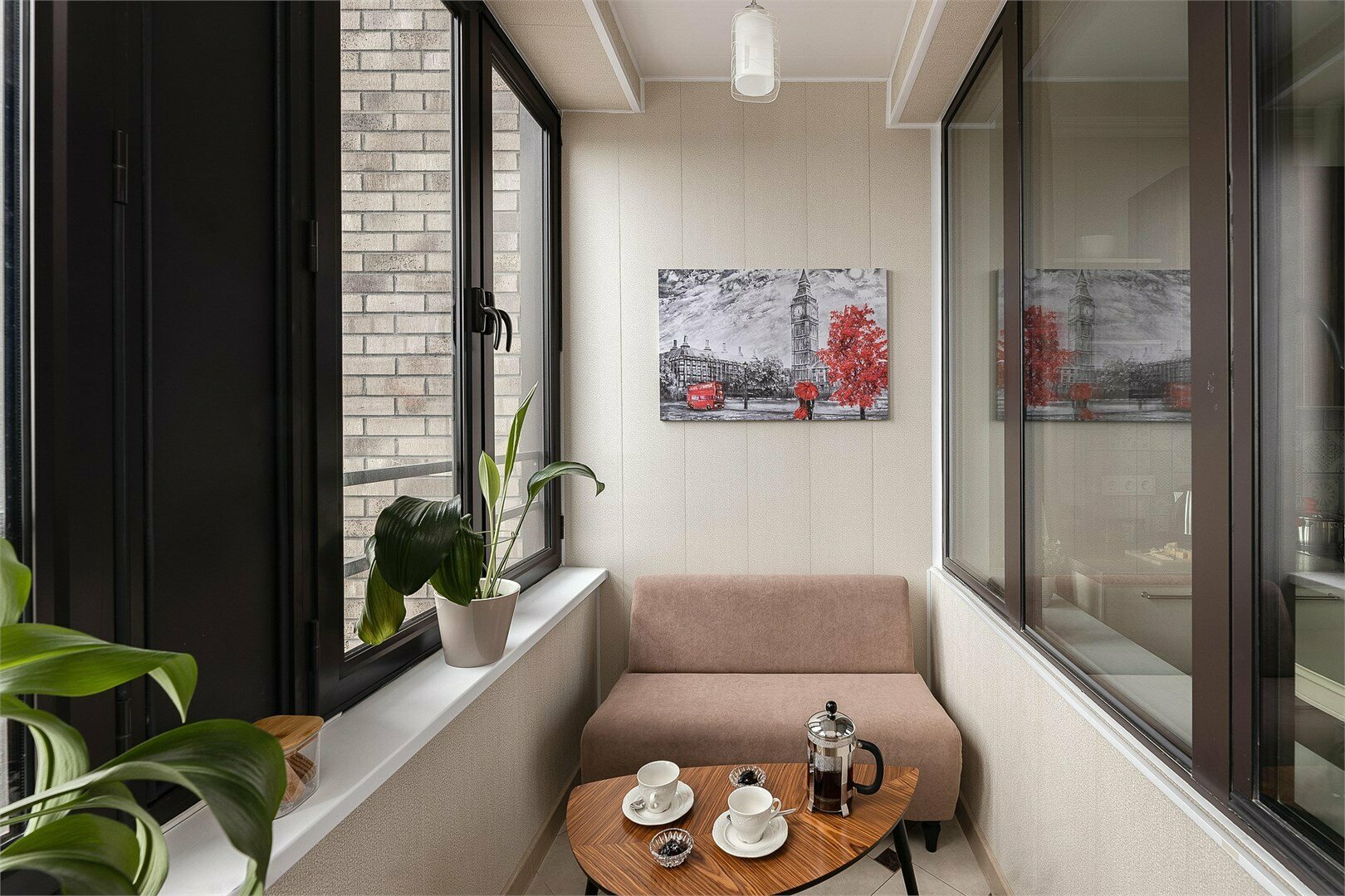 Sky Relax - 4х местные премиум апартаменты в "Савеловский-Сити" (37 этаж)