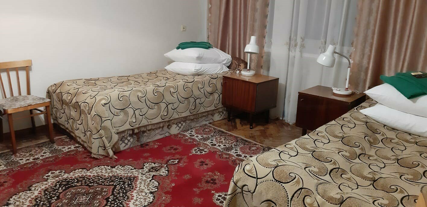 Трехместный трехкомнатный номер (Семь номеров)