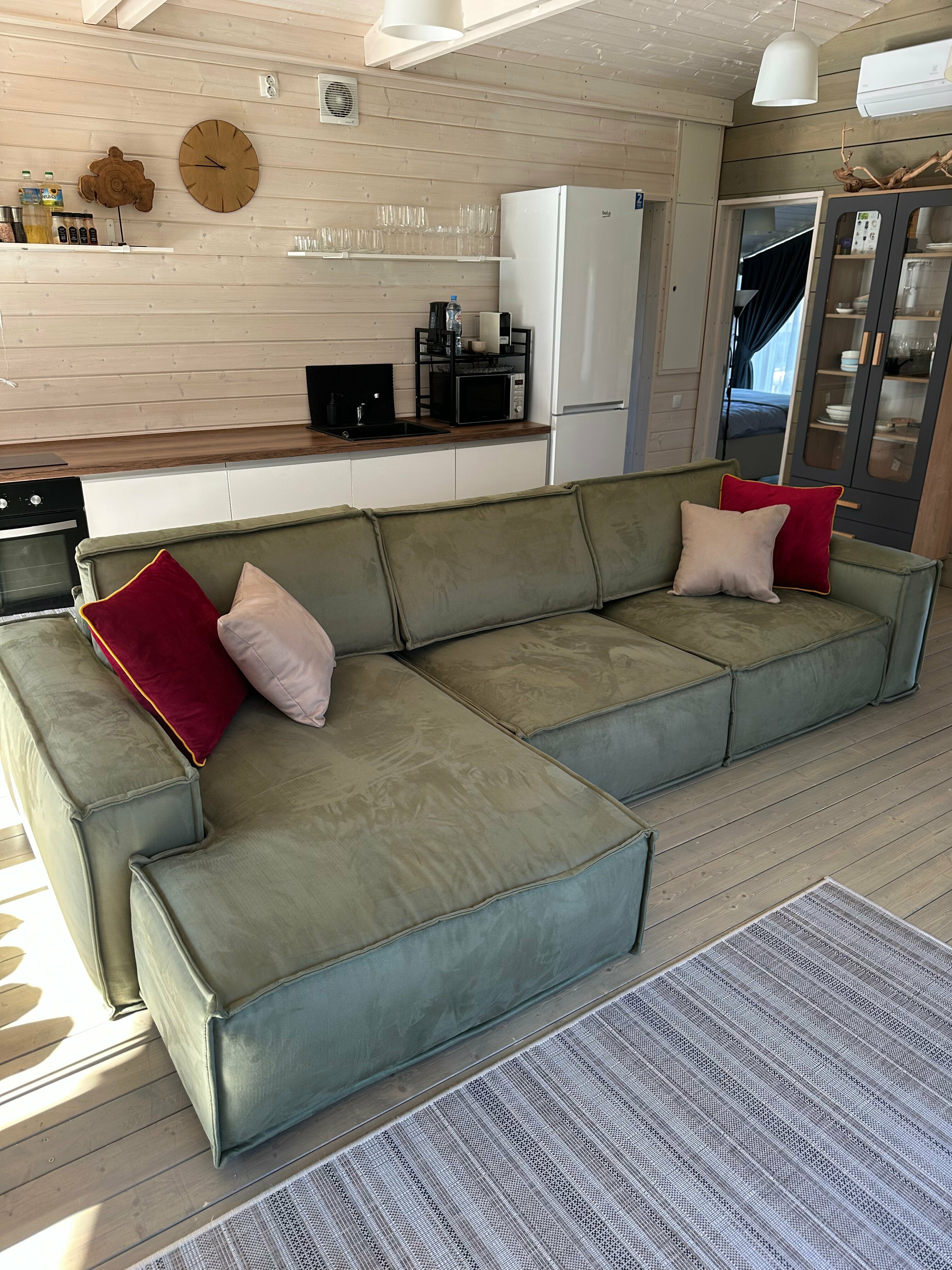 Дом у леса «Изумрудный»