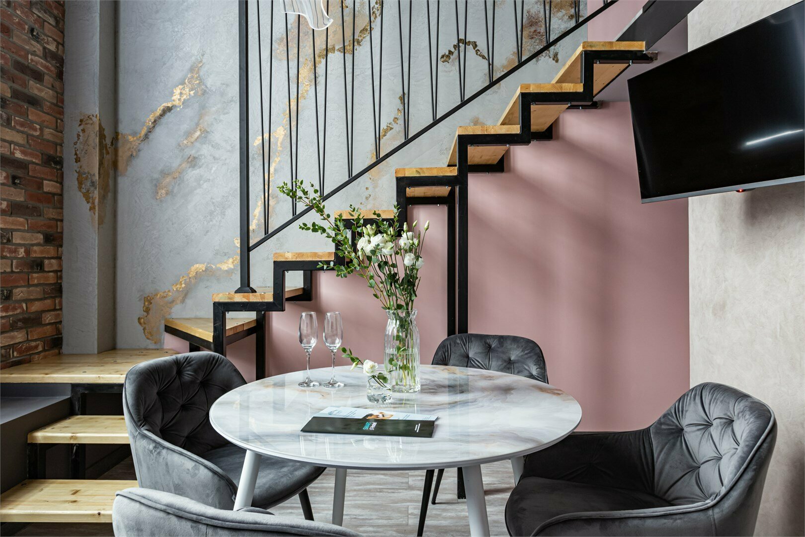 Улучшенные двухуровневые апартаменты для 6 гостей