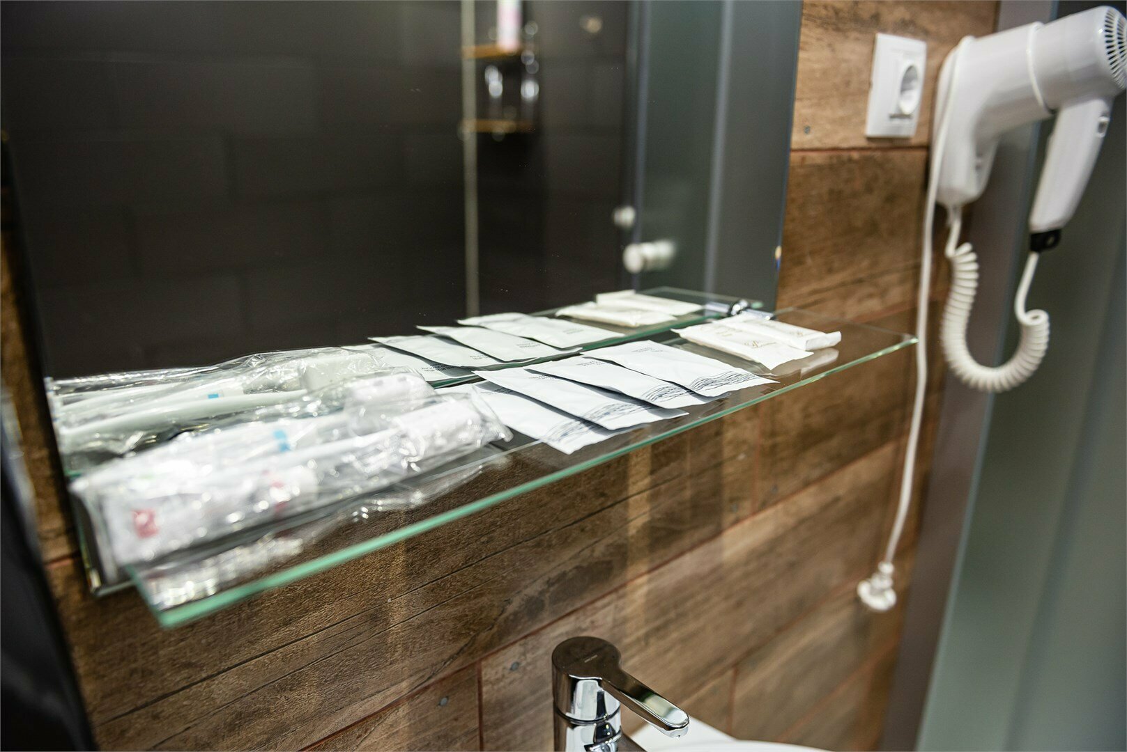 Улучшенный трехместный номер