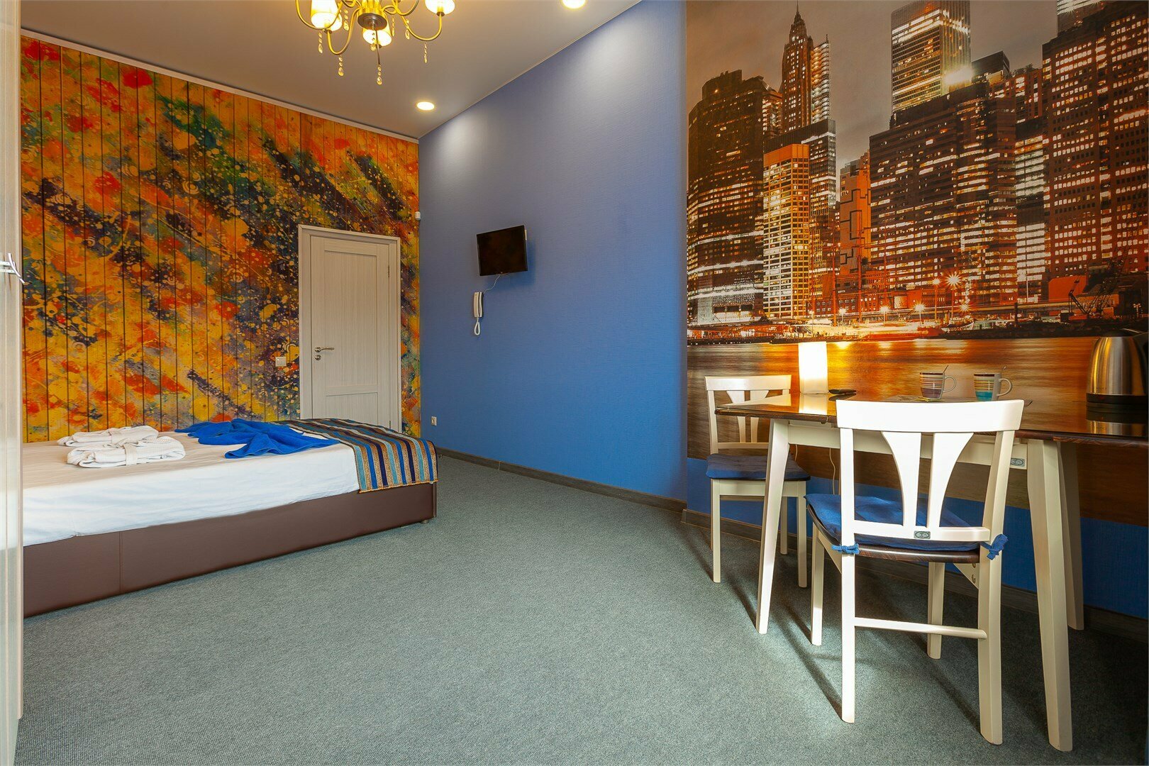 305 - Делюкс с 1 кроватью размера "king-size", бесплатная стоянка