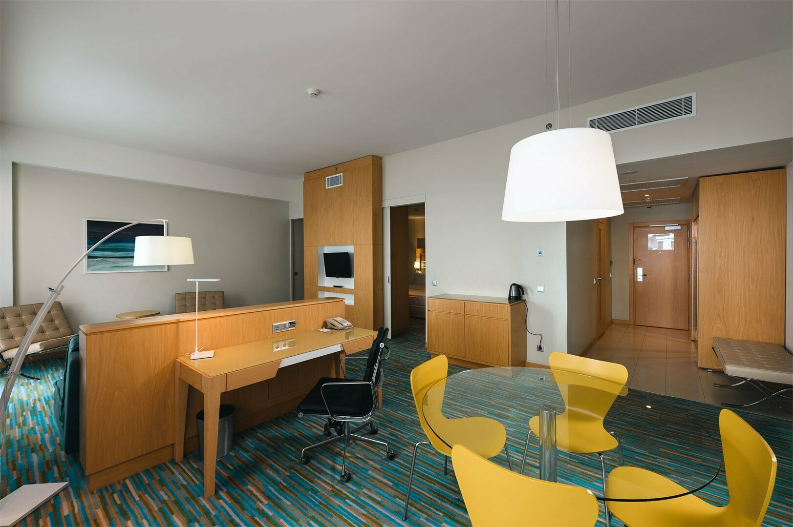 Люкс Модерн с видом на море 5*