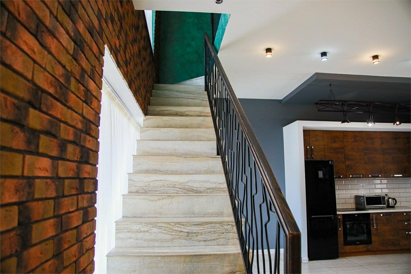 Дом с видом на горы