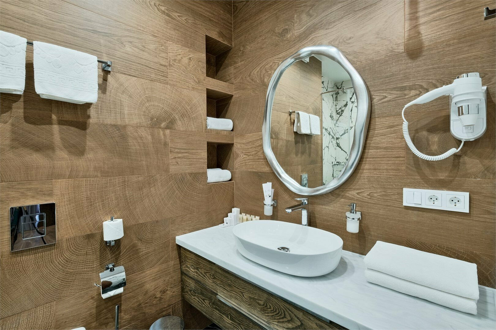 Империал Люкс (3 корпус)