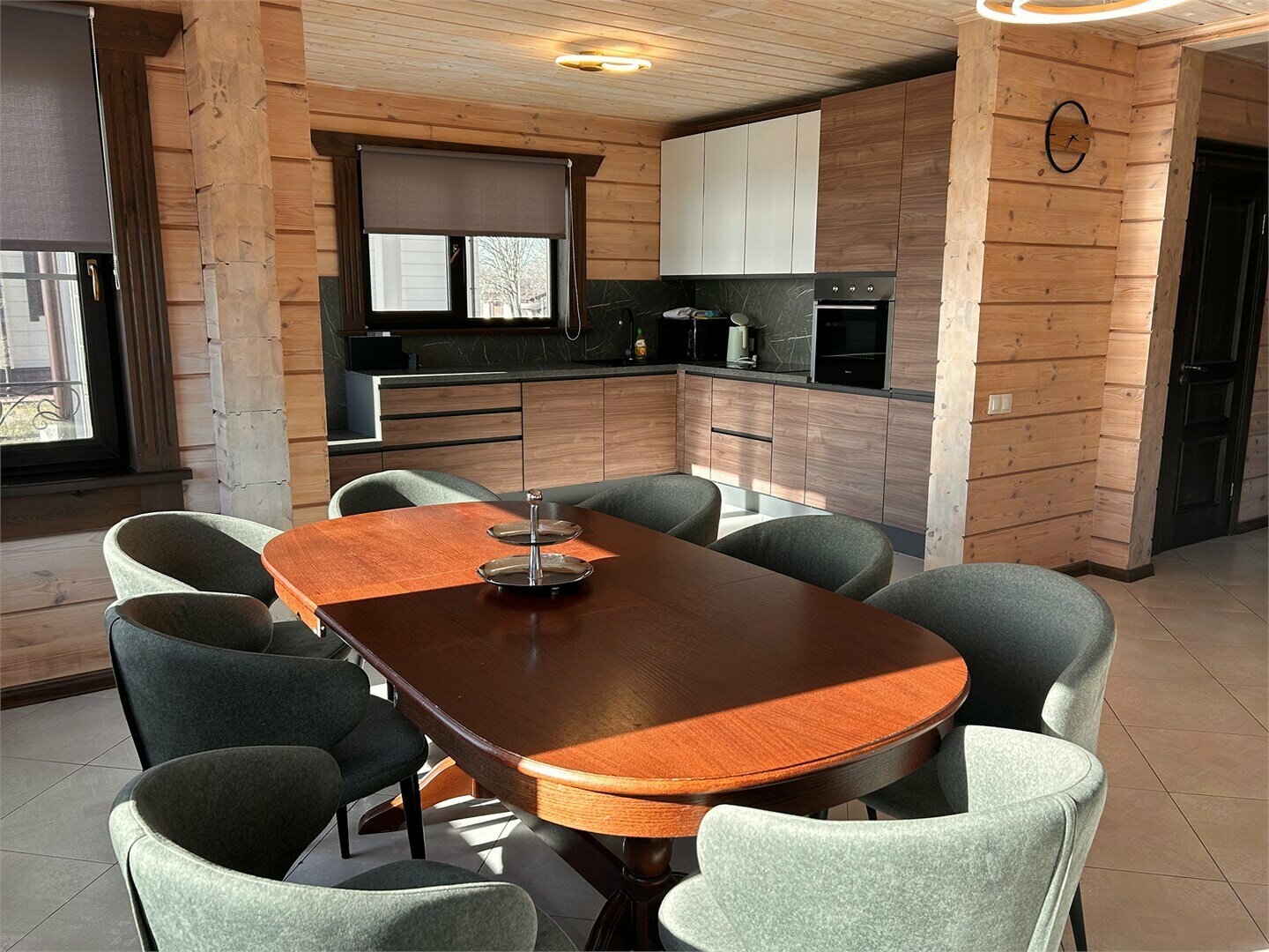 Дом с 5 спальнями