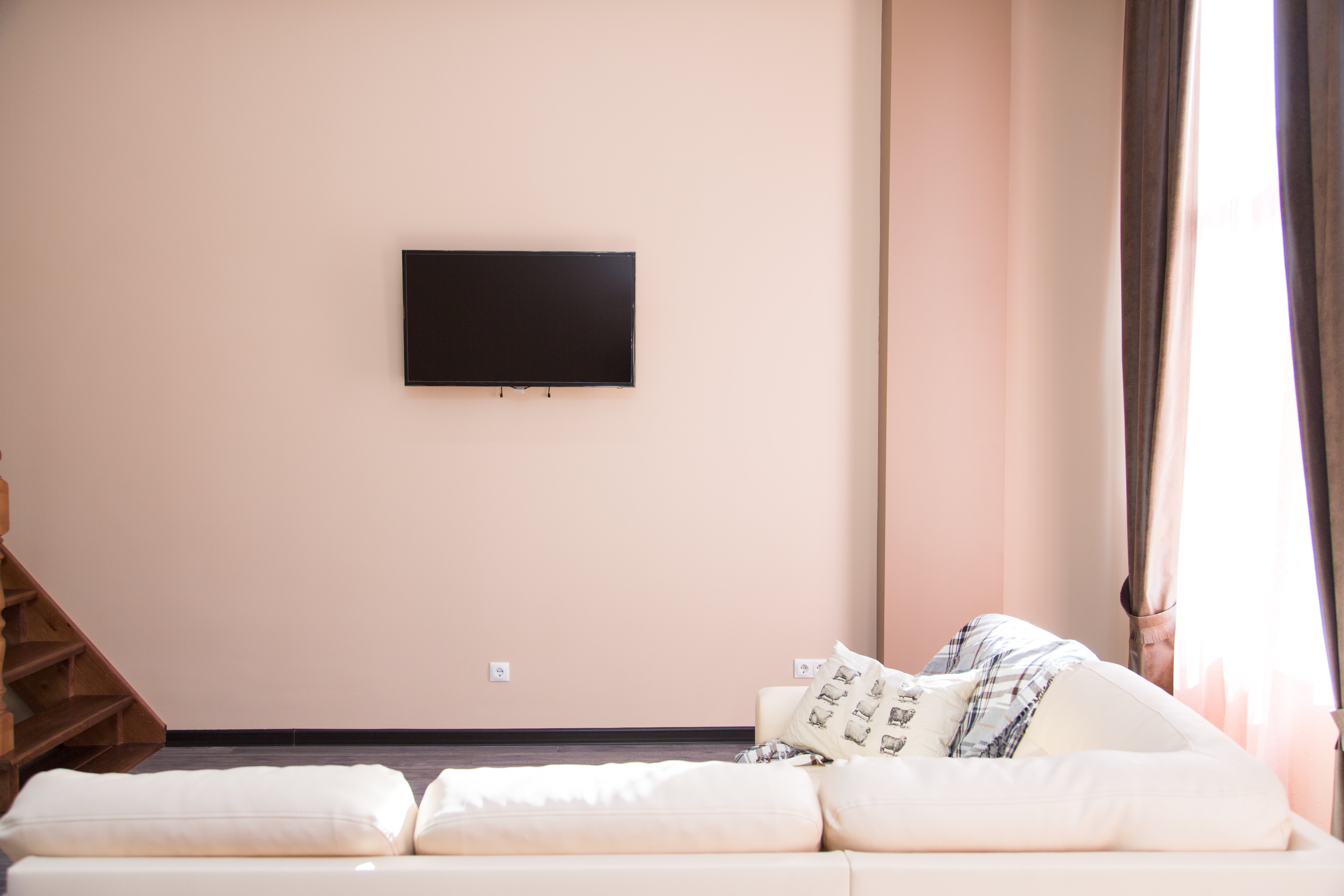 Апартаменты с 2-я односпальными кроватями и ванной комнатой 