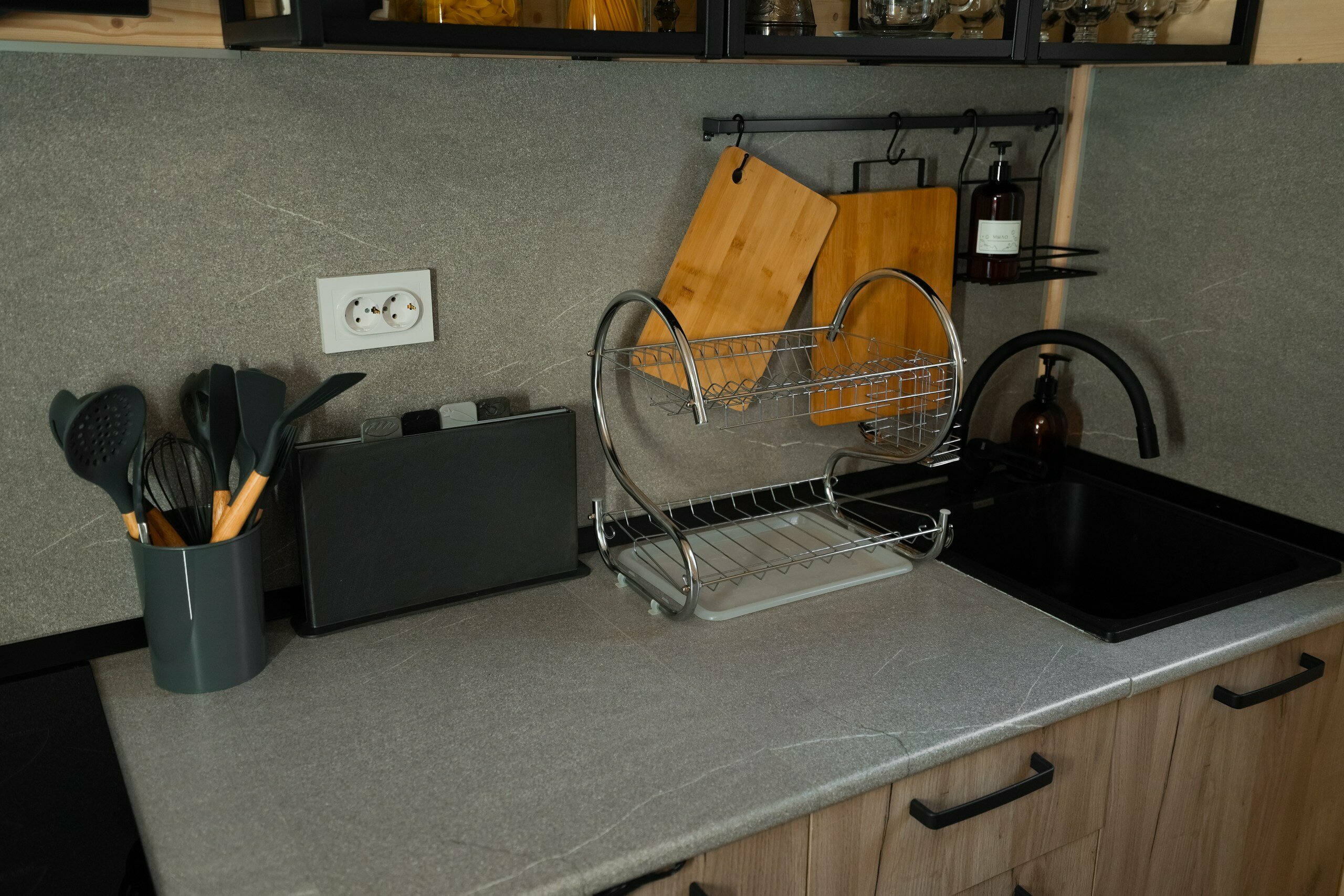 Дом с одной спальней и кухней с кроватью