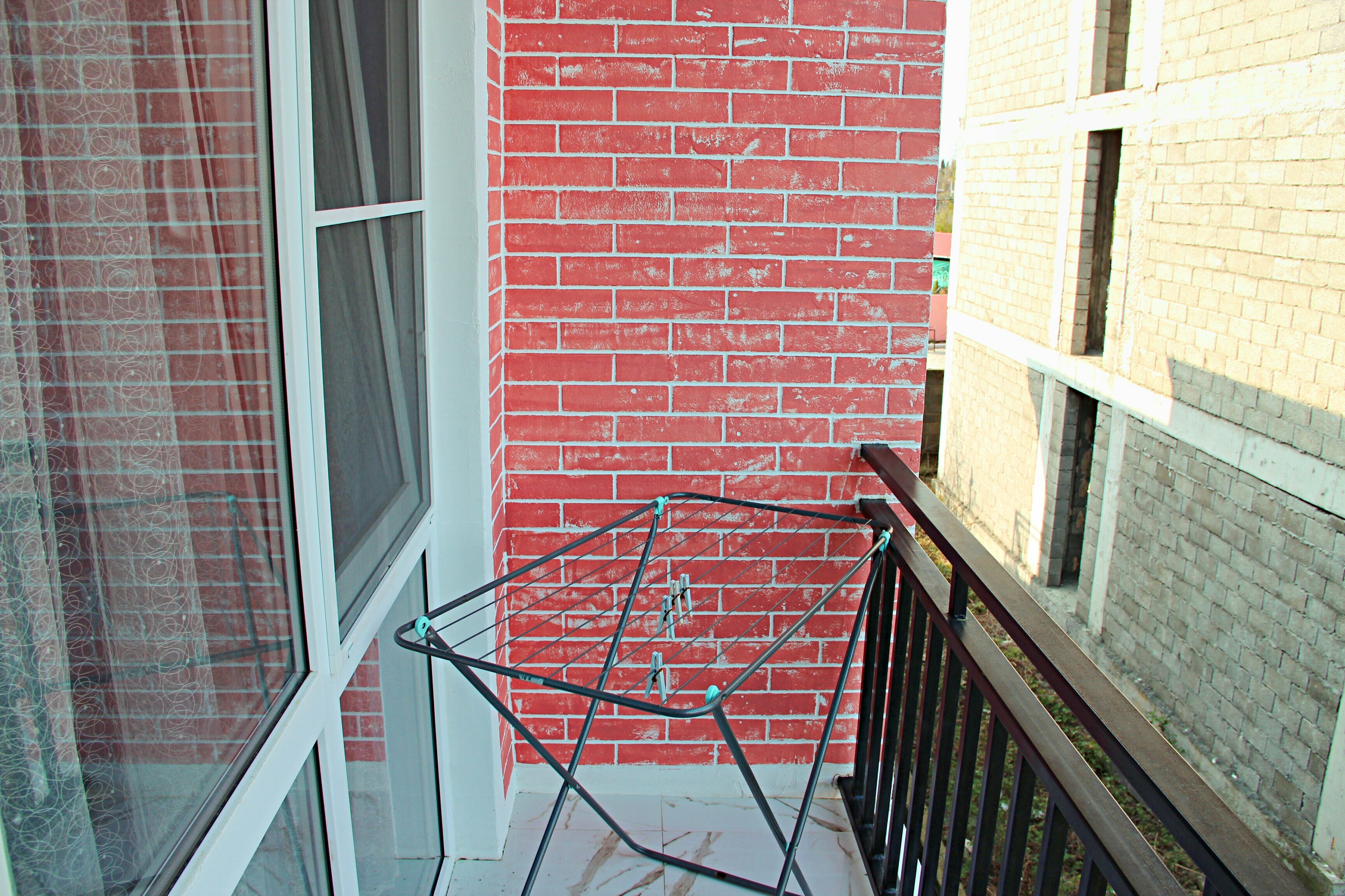 Трехместный номер с балконом