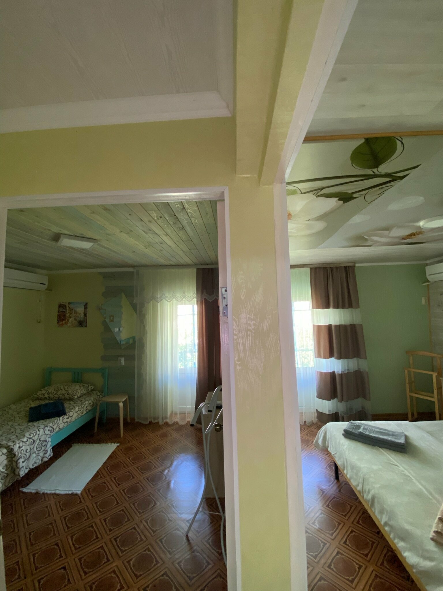 Четырехместный номер с балконом