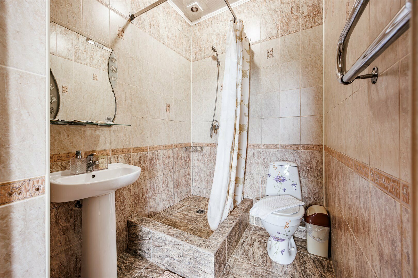 Superior (2 этаж)