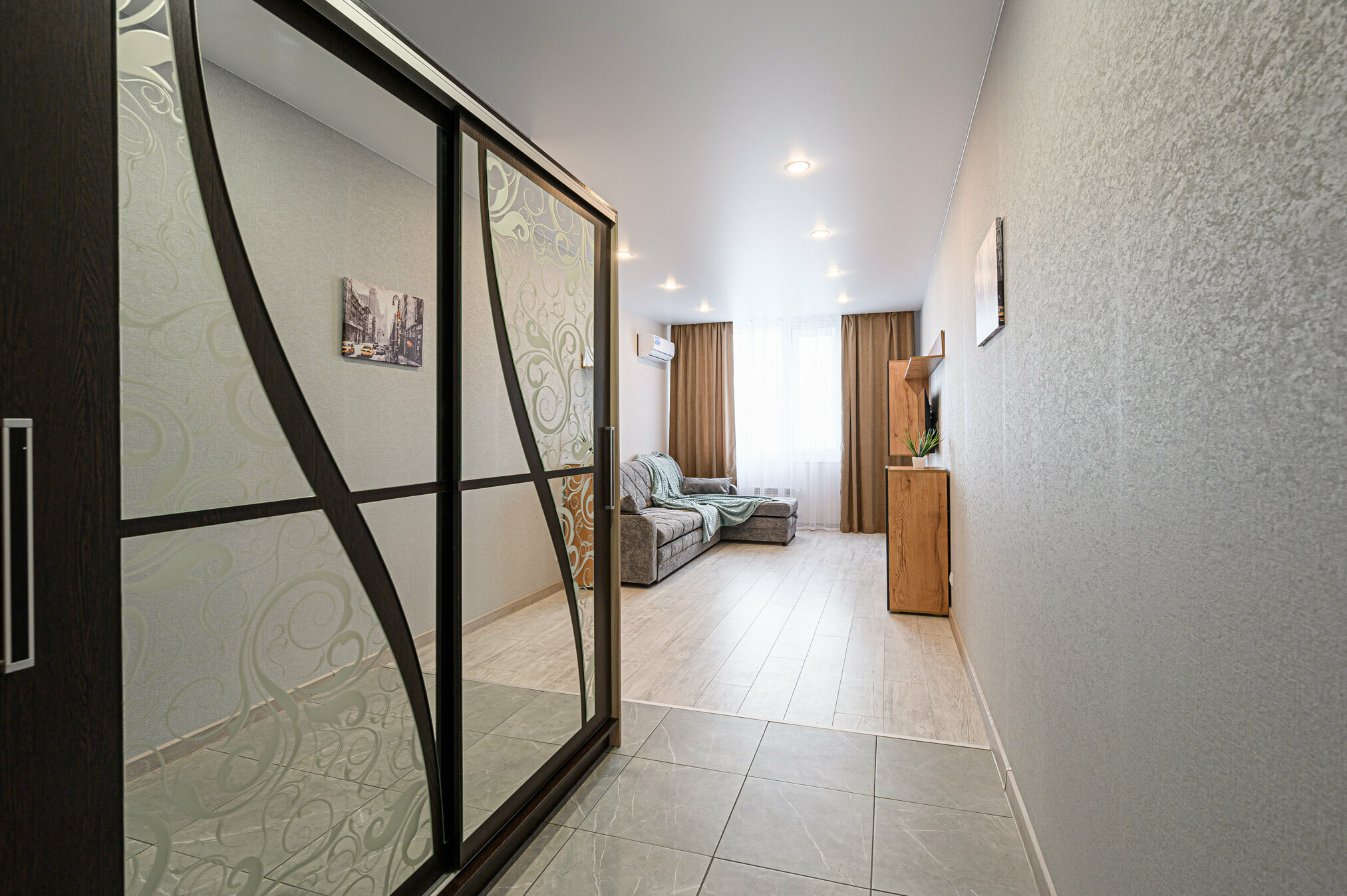 Четырехместный номер с ванной комнатой