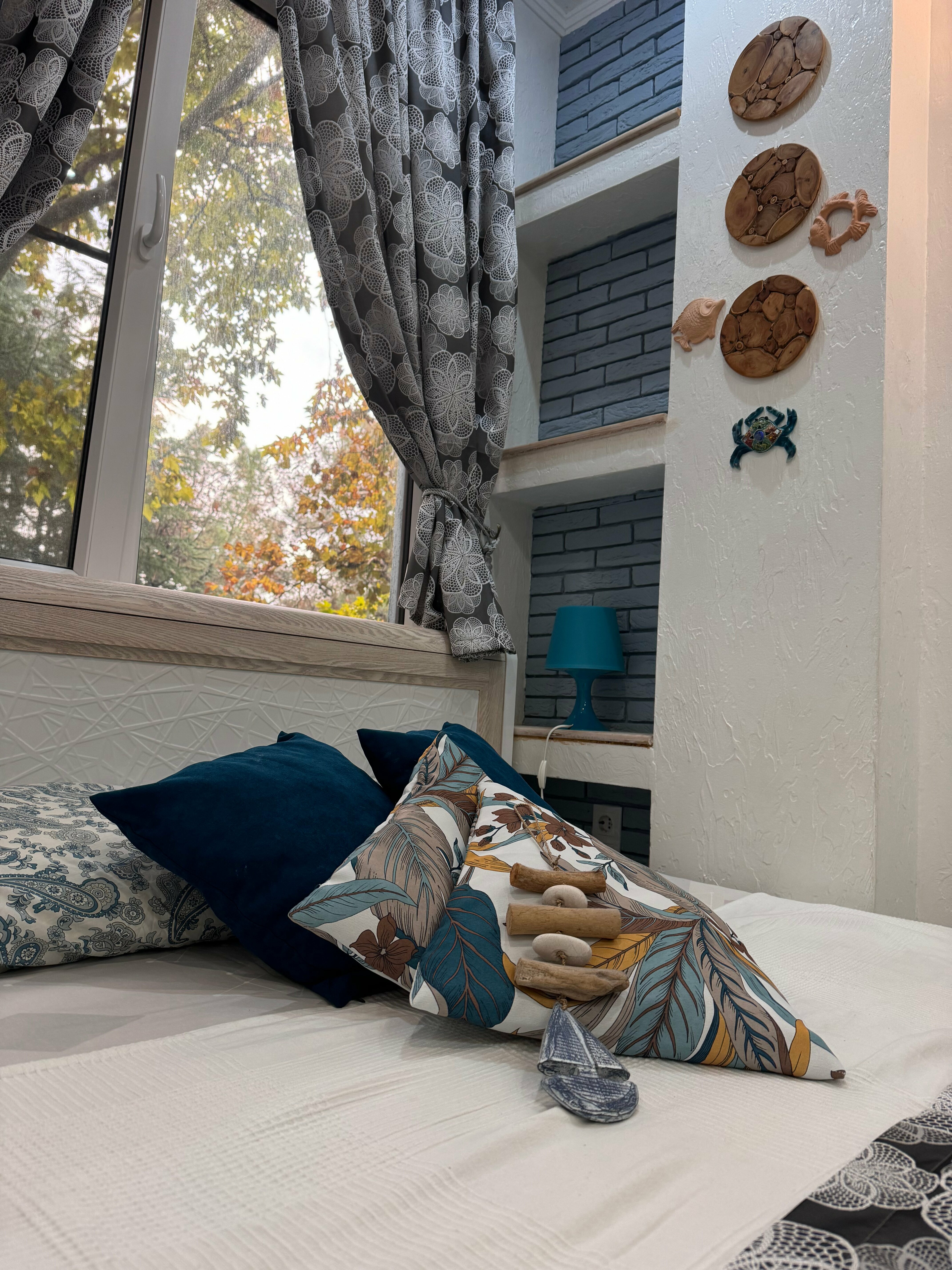 Люкс с кроватью размера «king-size» и балконом