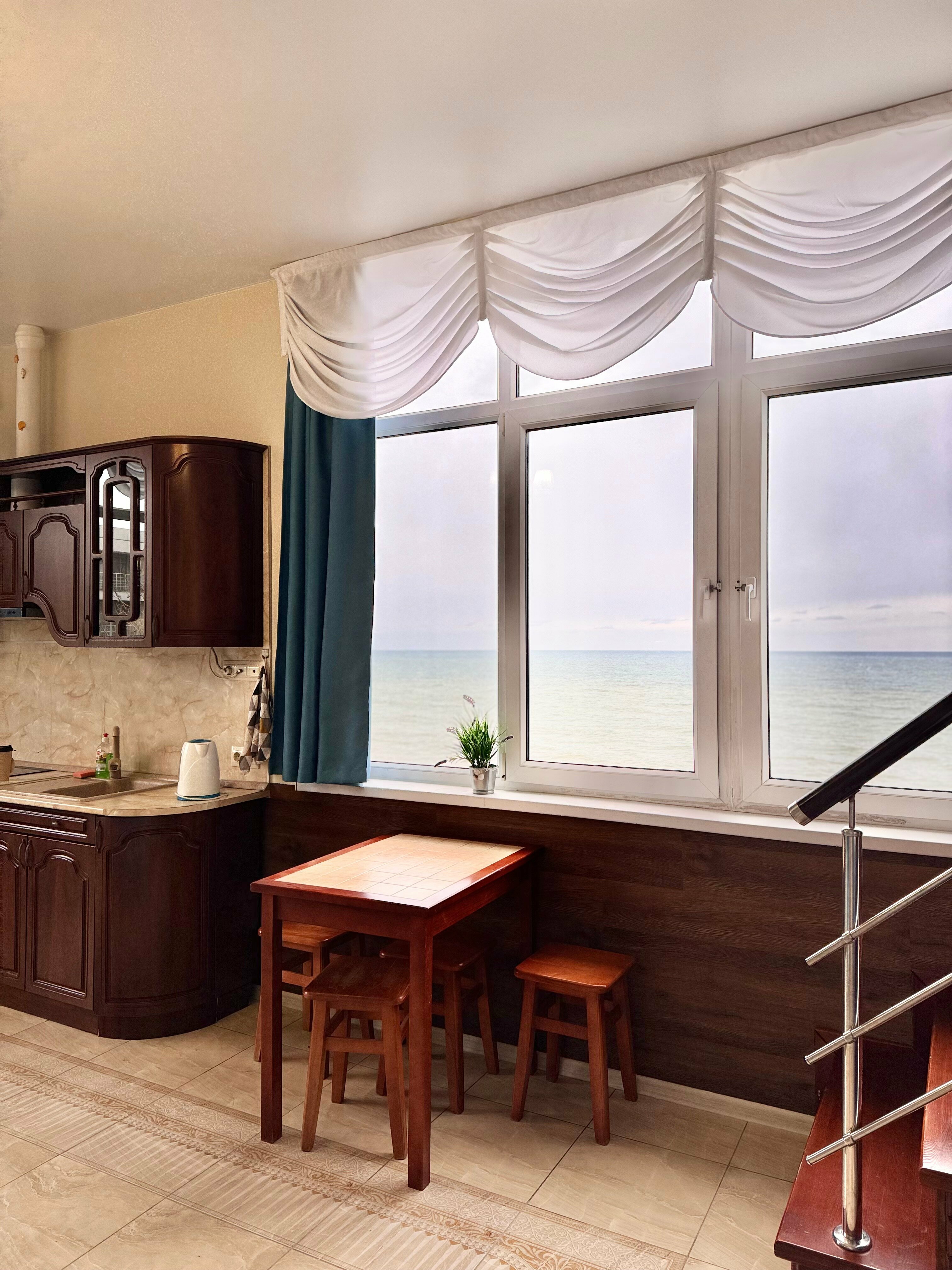 Люкс с видом на море