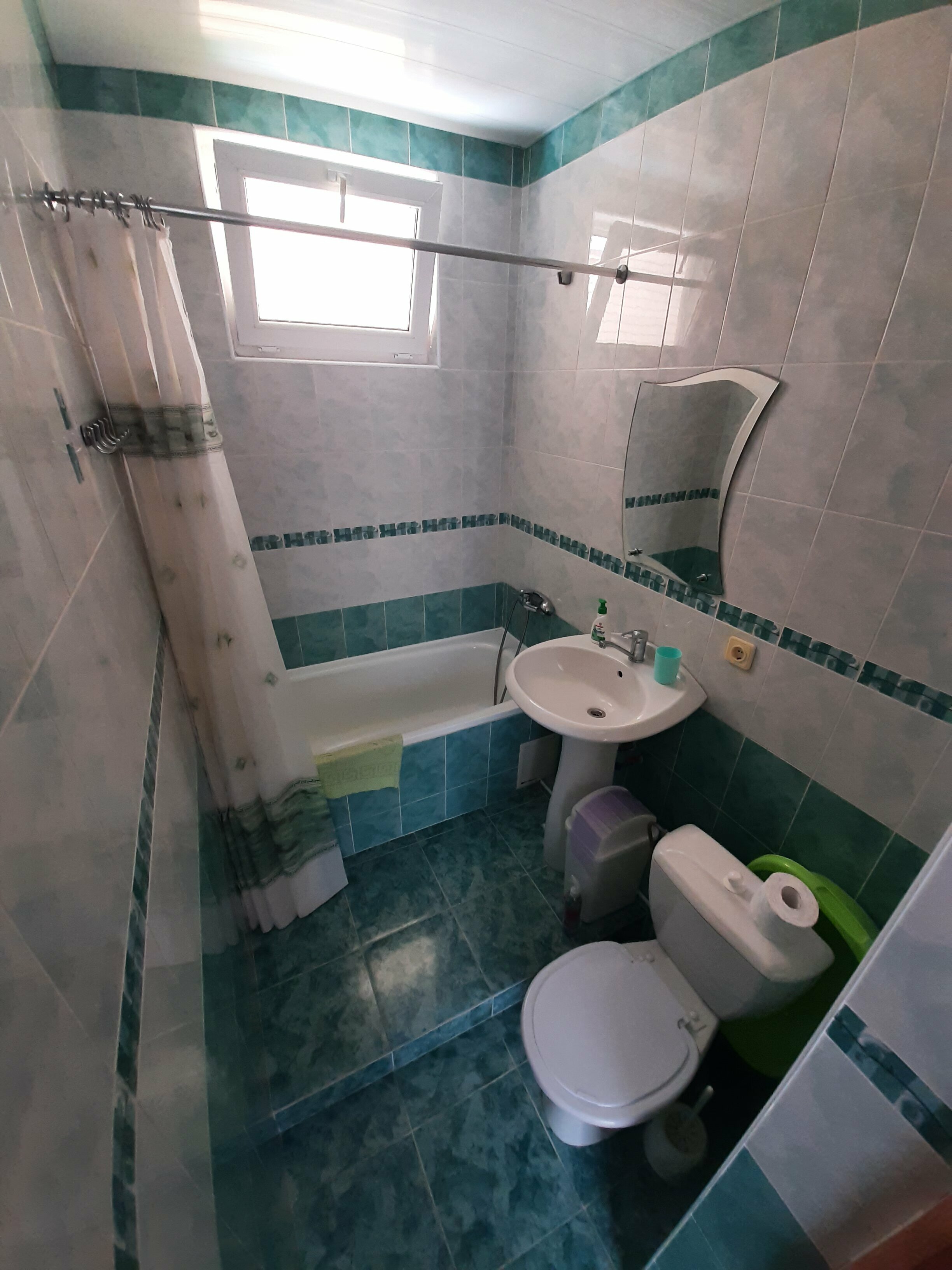 Трехместный номер с ванной