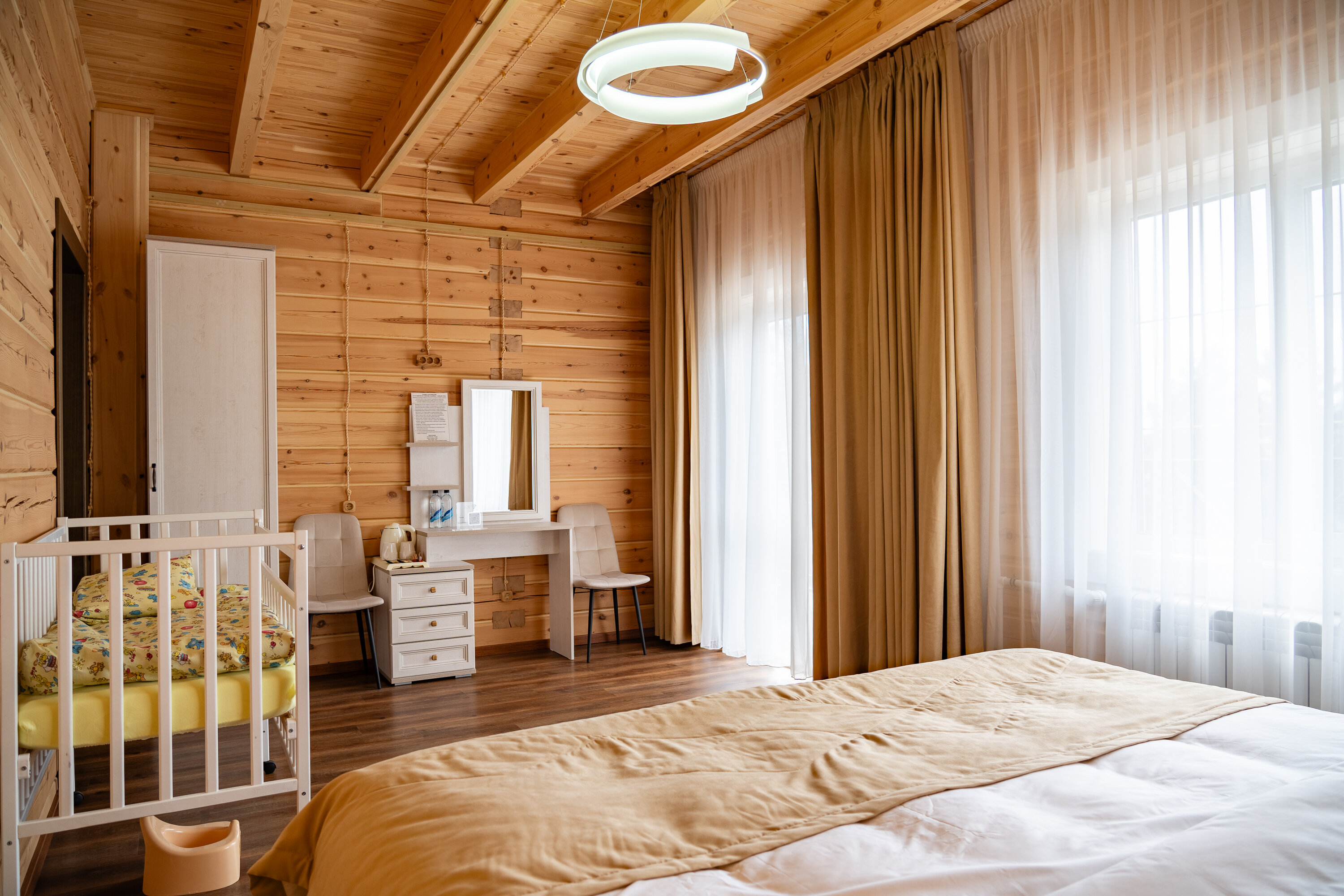 Семейный с 2 комнатами, балконом и видом на Байкал