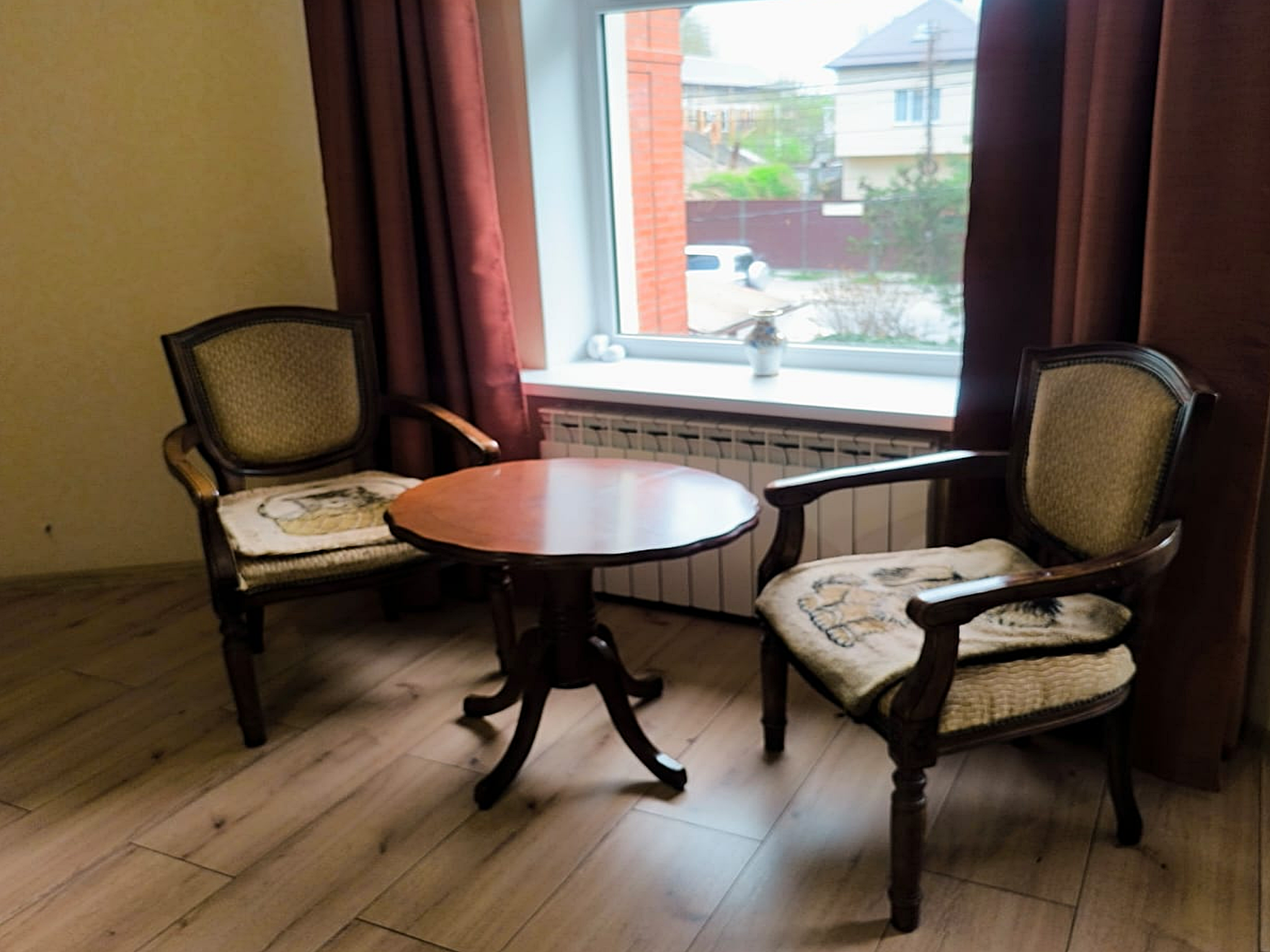 Полулюкс с балконом