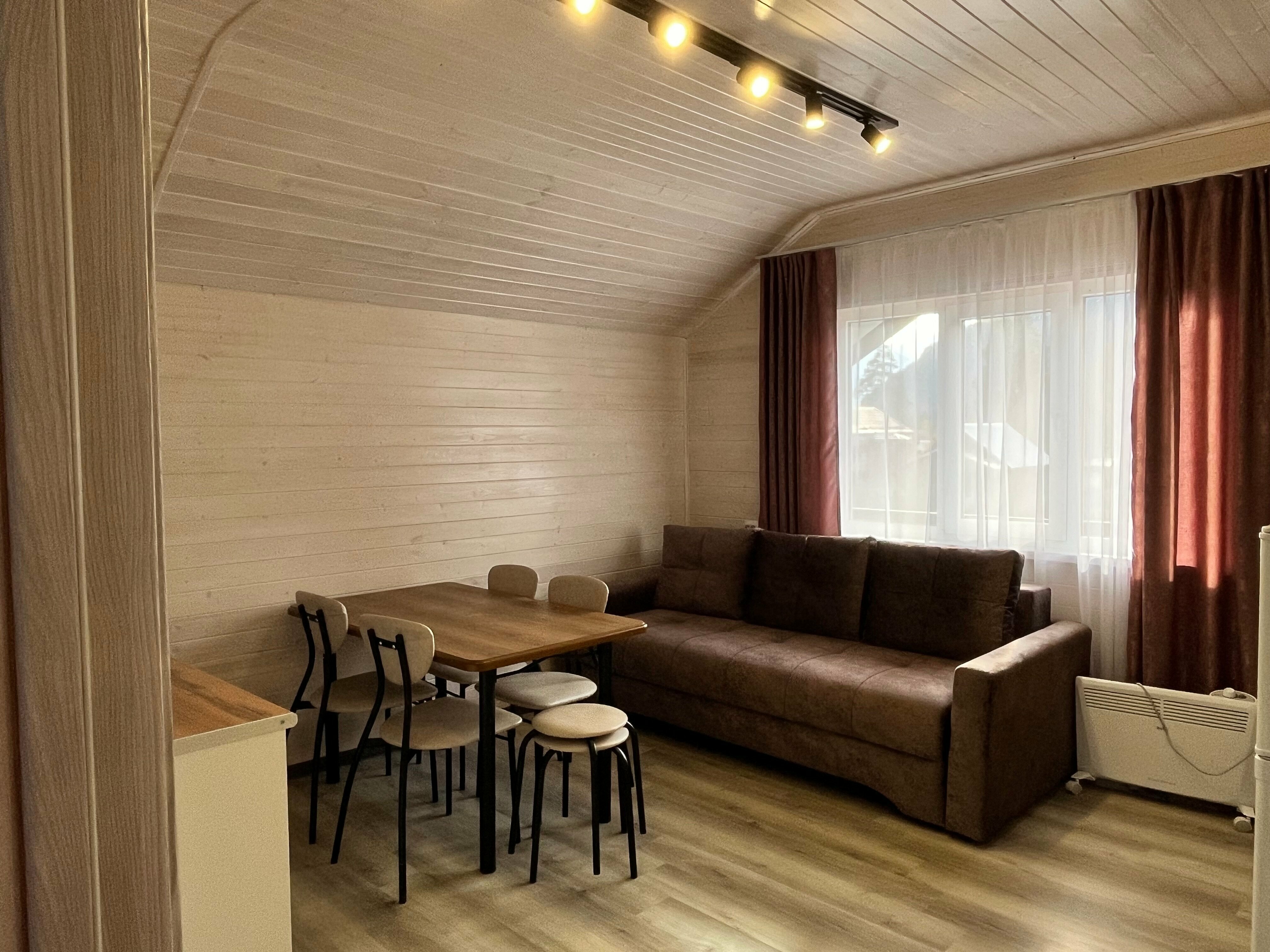 Коттедж с видом на горы