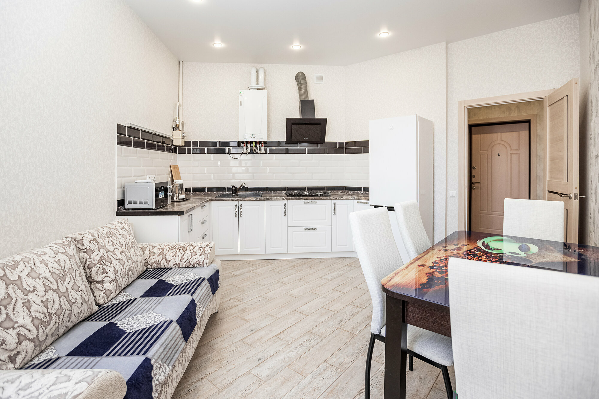 Апартаменты с видом на бассейн