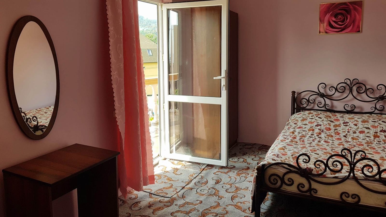 2.9 Двухместный номер категории "Стандарт"