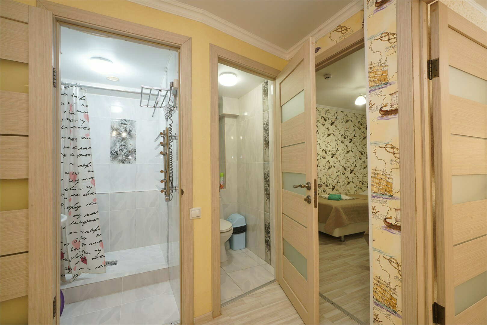 Семейный с 2 спальнями