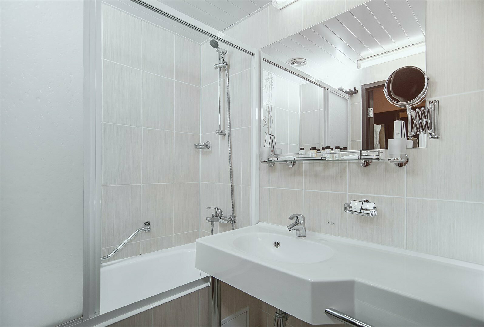 Стандартный номер с кроватью размера «king-size»