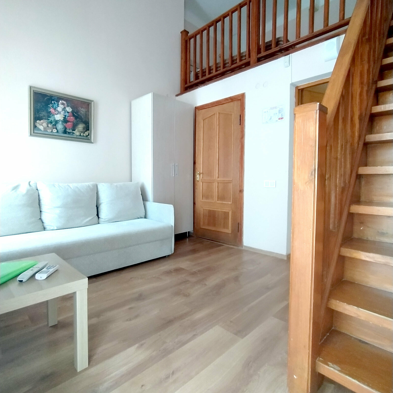 Двухуровневый 2-х местный номер с балконом, вид во двор