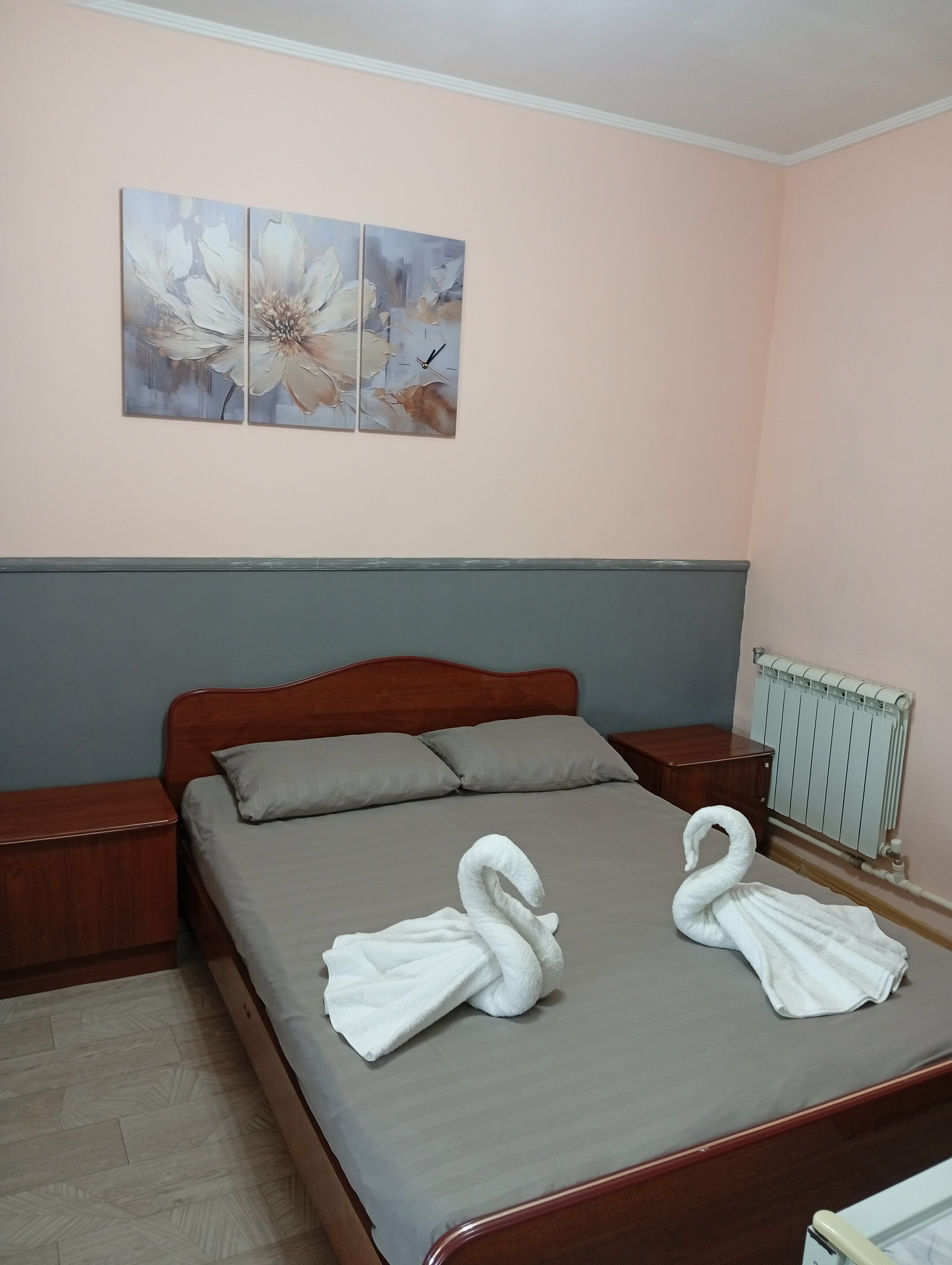 Двухместный номер с 1 кроватью или 2 отдельными кроватями и дополнительной кроватью