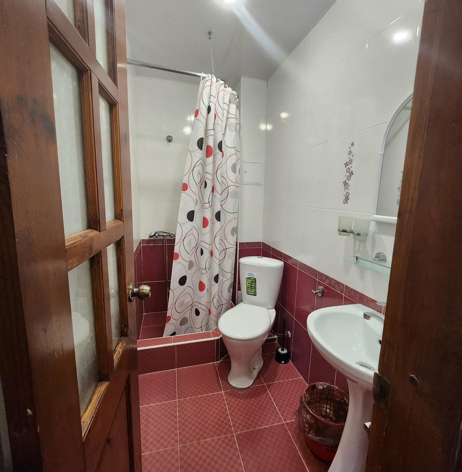 Трехместный номер с балконом