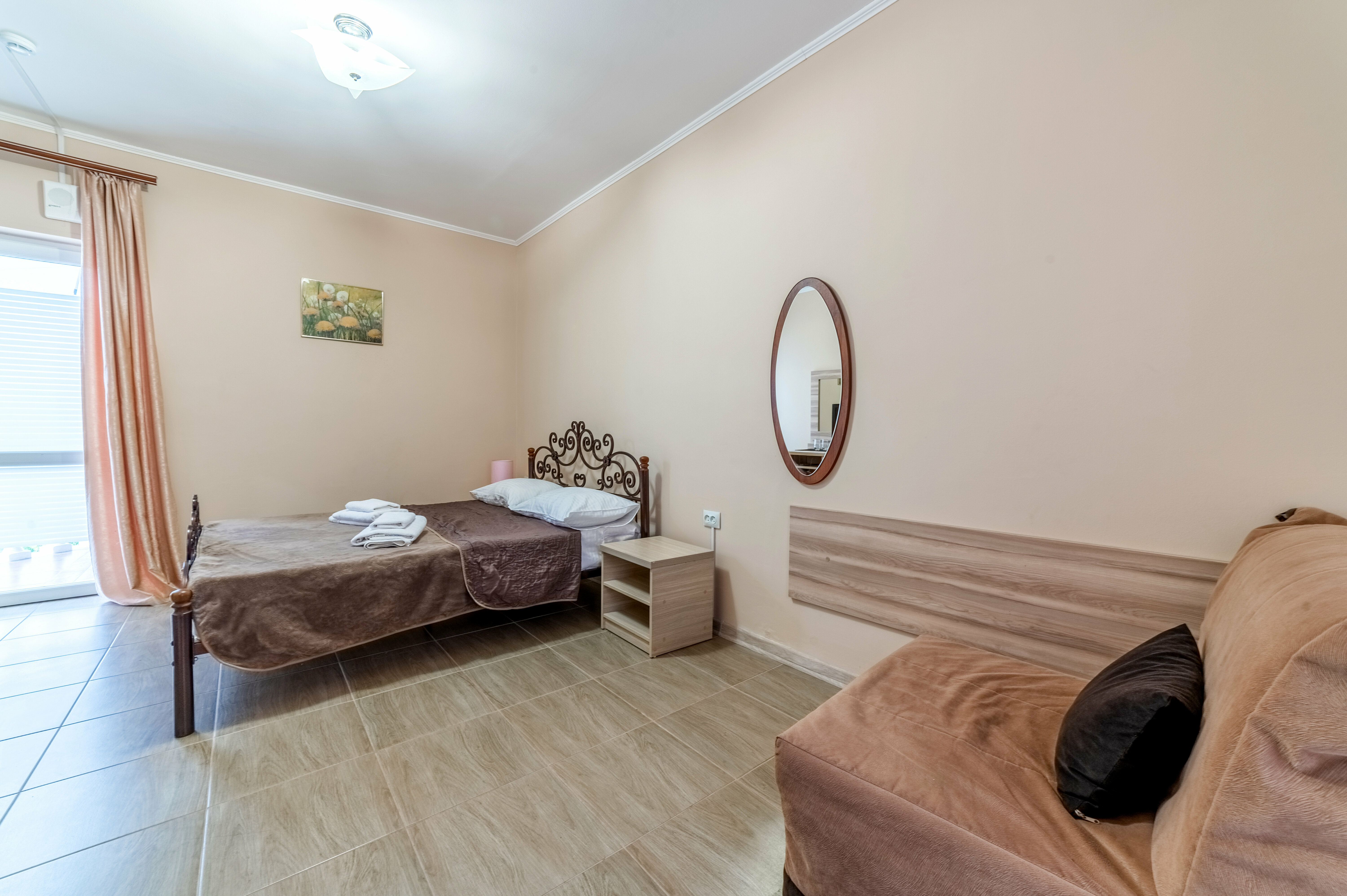 2.8 Двухместный номер с доп местом категории "Стандарт"