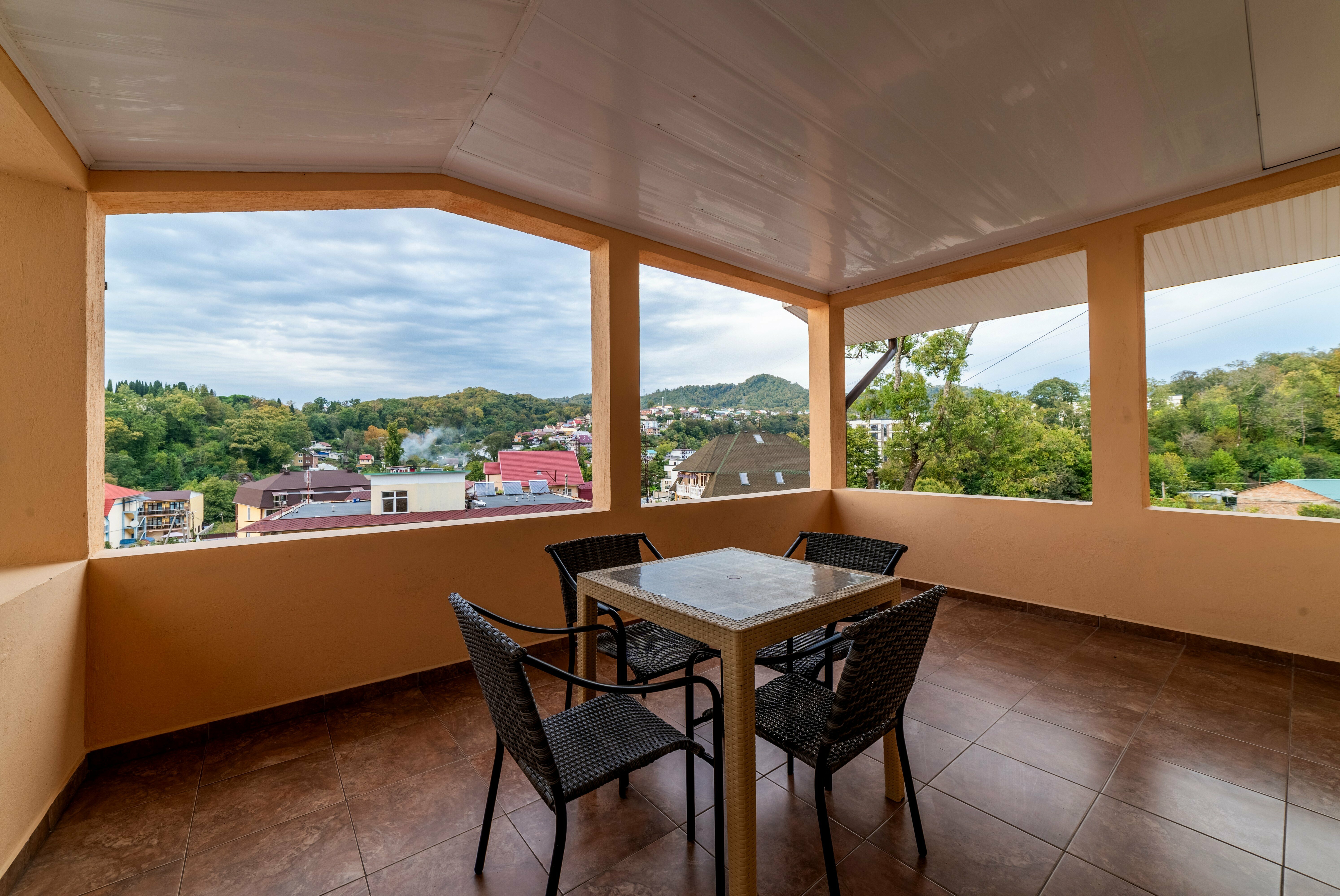 3.2 Четырехместный номер категории "Улучшенный"